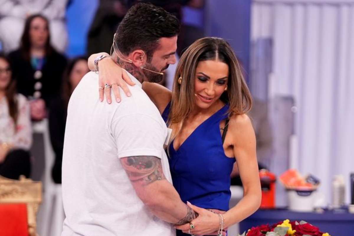 Uomini e Donne, riavvicinamento tra Ida Platano e Mario Cusitore? Lui rompe il silenzio: “Ci siamo rivisti, abbiamo parlato e…”