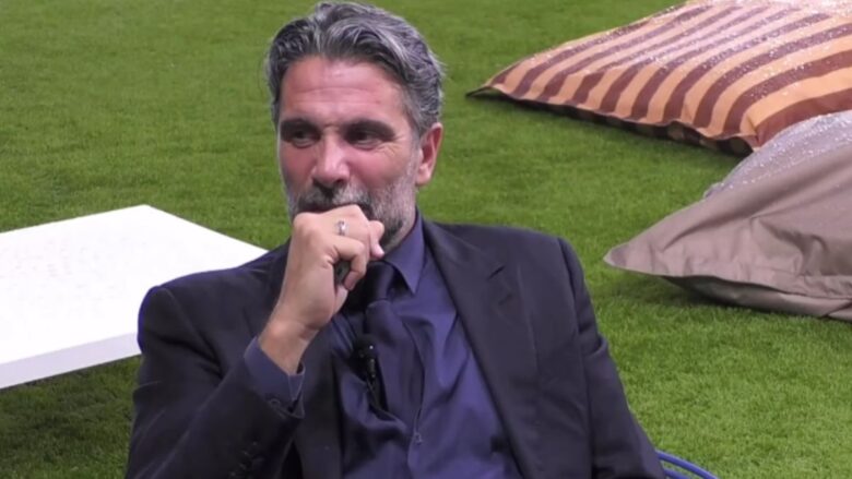 Grande Fratello, Luca Calvani su tutte le furie con alcune coinquiline: “E’ come se la relazione con Alessandro valesse meno perché…”
