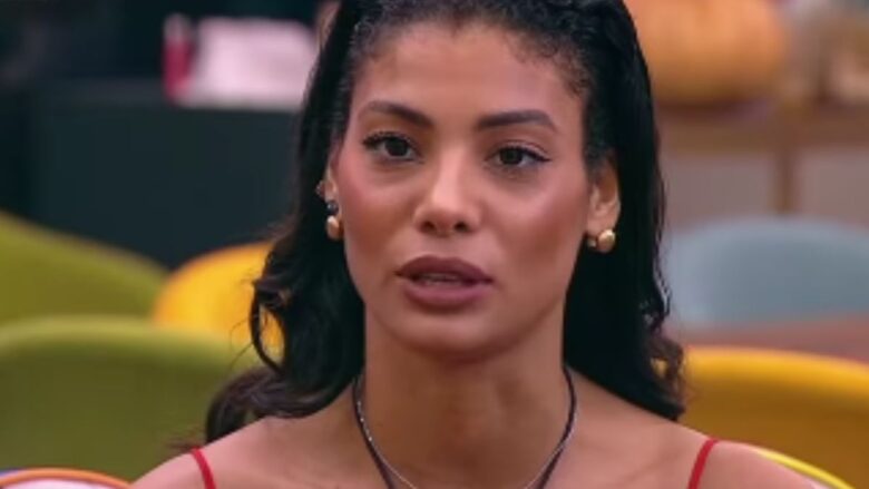 Grande Fratello, madre di Yulia su tutte le furie: “Mia figlia è uscita perché diventata scomoda quando ha rivelato la verità su…”