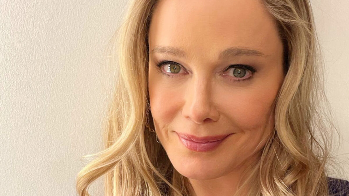 Galleria foto 'Beautiful: Quattro curiosità su Jennifer Lynne Gareis, l’attrice che interpreta Donna' - foto 1
