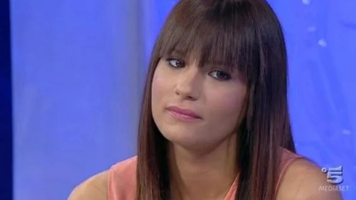 Uomini e Donne, ex corteggiatrice torna nel parterre come dama e rivela: “Oggi sono una donna che…”