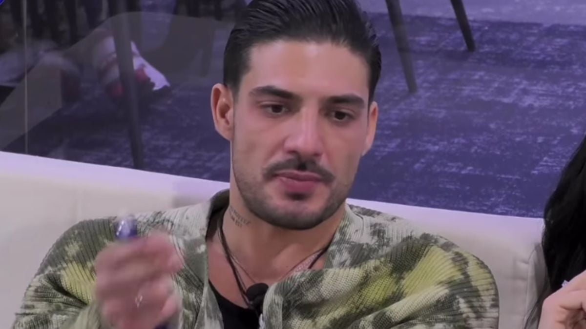 Grande Fratello, Lorenzo Spolverato minaccia di lasciare la Casa: “Sto riflettendo che vado via”
