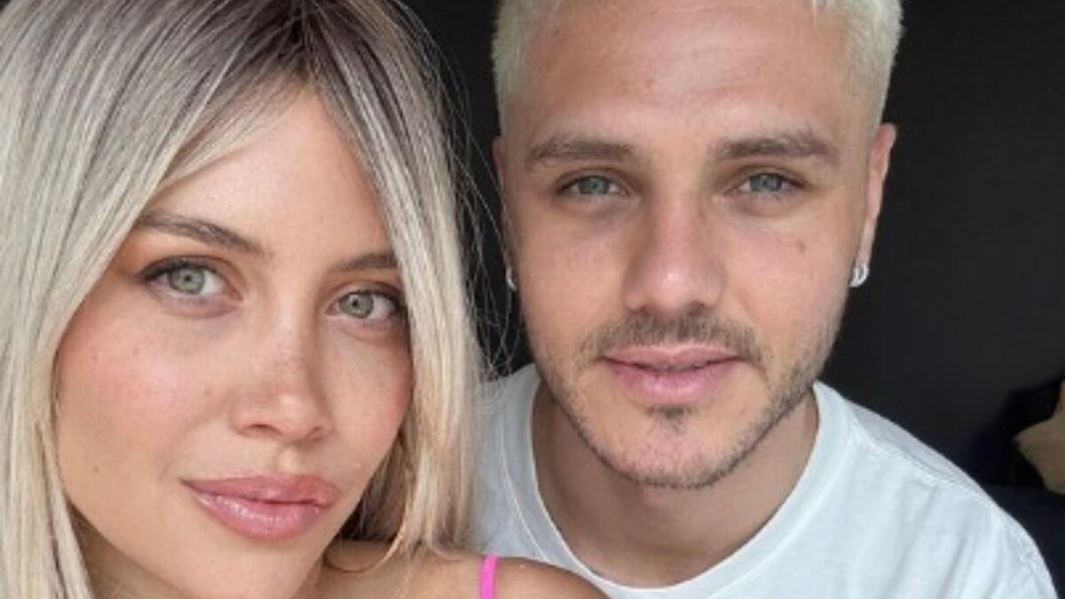 Galleria foto 'Wanda Nara, le nuove chat scandalose con Icardi!' - foto 1