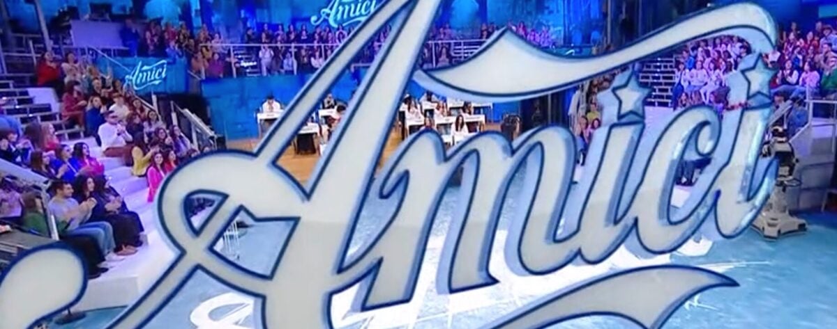 Amici, istituito il “premio per la condotta”: cosa è successo
