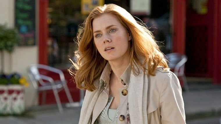 Il Lato Oscuro del Grande Schermo: Le 5 Miniserie Thriller Psicologiche che Ti Terranno Sveglio Fino all’Alba