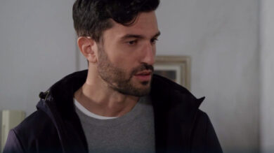 Un Posto al Sole 25 dicembre 2025 Anticipazioni: Damiano stupisce Rosa!