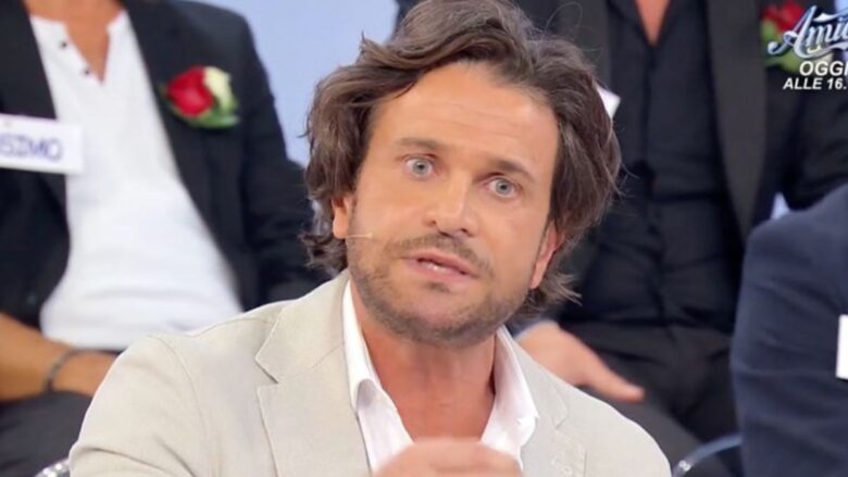 Uomini e Donne, Alessio Pili Stella a ruota libera su Mario Lenti: “Vederlo nello studio mi fa un certo effetto”