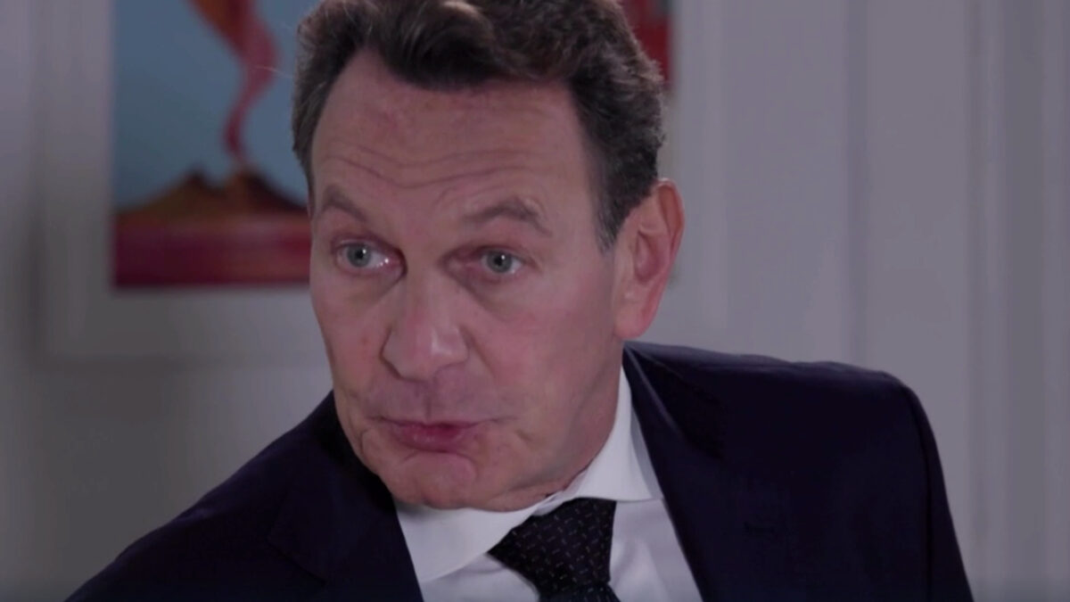 Un Posto al Sole 17 febbraio 2026 Anticipazioni: Roberto in difficoltà…