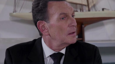 Un Posto al Sole 10 marzo 2026 Anticipazioni: Roberto sconcertato!