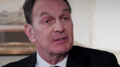 Un Posto al Sole 28 aprile 2026 Anticipazioni: Roberto geloso di Greta?