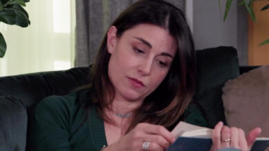 Un Posto al Sole 23 aprile 2026 Anticipazioni: Serena lo scopre!