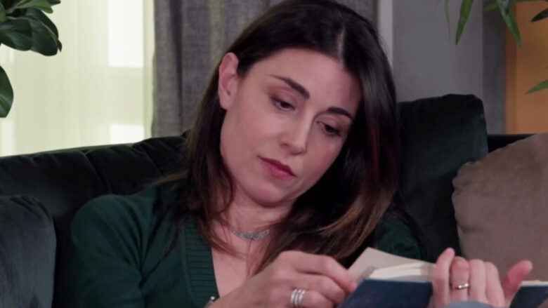 Un Posto al Sole 23 aprile 2026 Anticipazioni: Serena lo scopre!